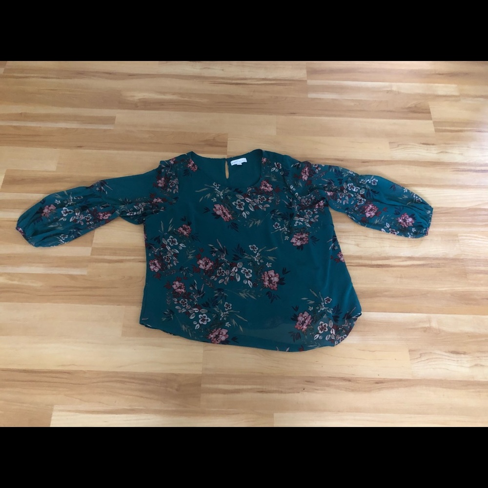 Woman’s blouse